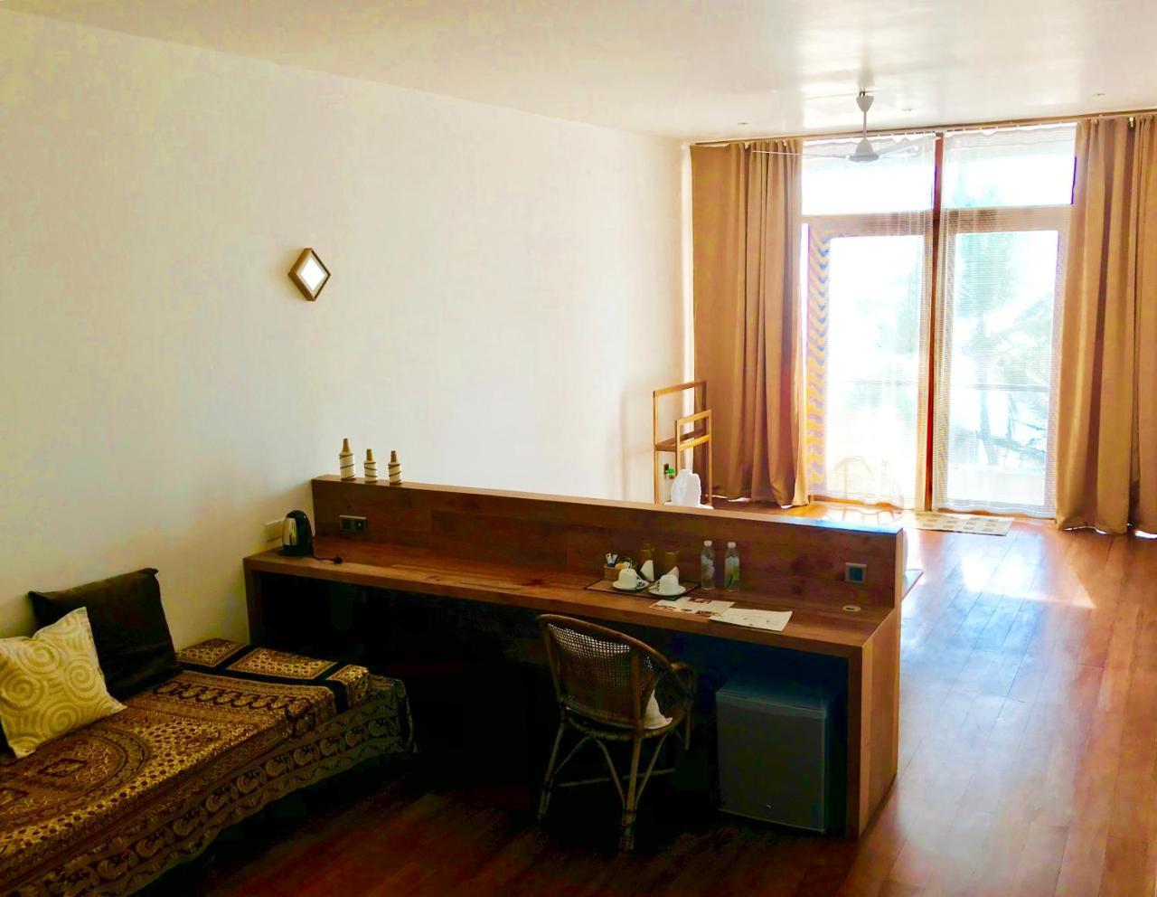 Serendipitaly Ayurveda Boutique Hotel Hikkaduwa Ngoại thất bức ảnh